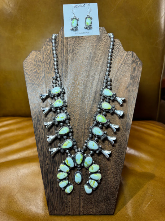 BIG Palomino Squash Blossom SET