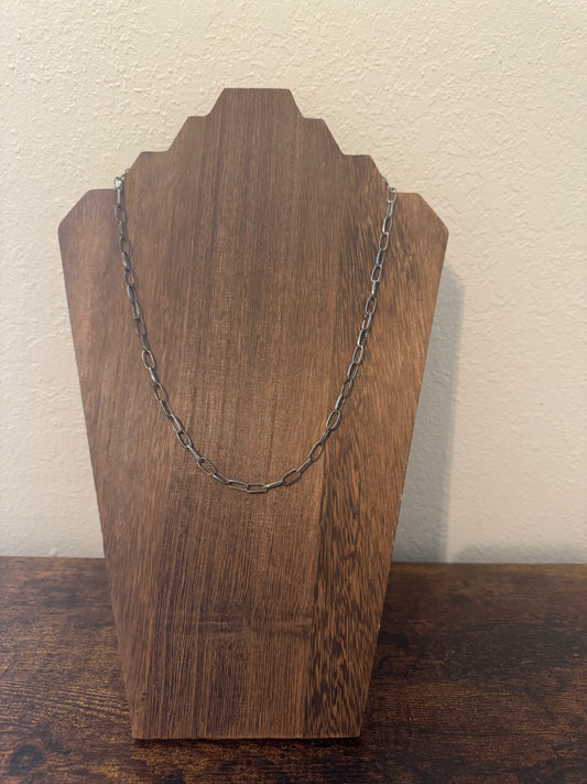 22 inch Paperclip Chain